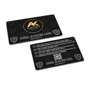 Karta blokująca sygnał RFID i NFC